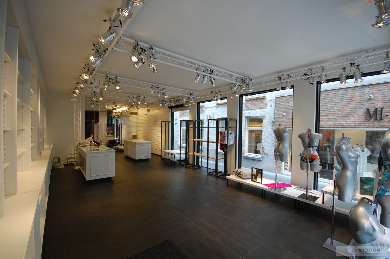 Handelsgelijkvloers in de leiestraat - foto 5