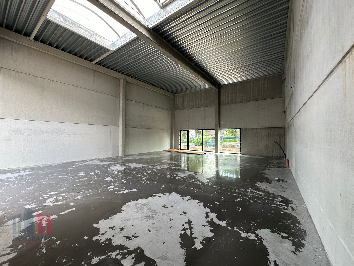 NOUVEAU DEVELOPPEMENT LE LONG LE Bd. DES ALLIES : 10 UNITES APD. 188 m² - photo 5