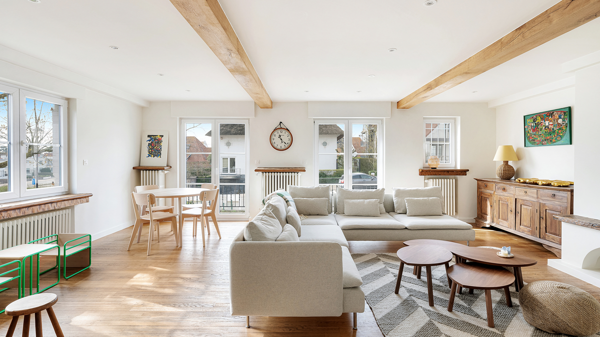 Subliem gerenoveerde koppelvilla op 150m van het strand te koop! - foto 4