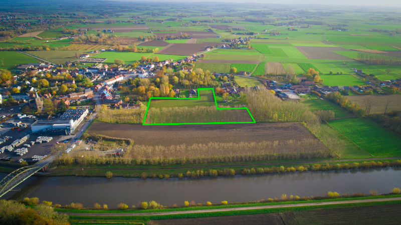 Exclusief nabij Avelgem! Grond in de bouwzone op 1ha 89ca met straatbreedte van 27m! - foto 2