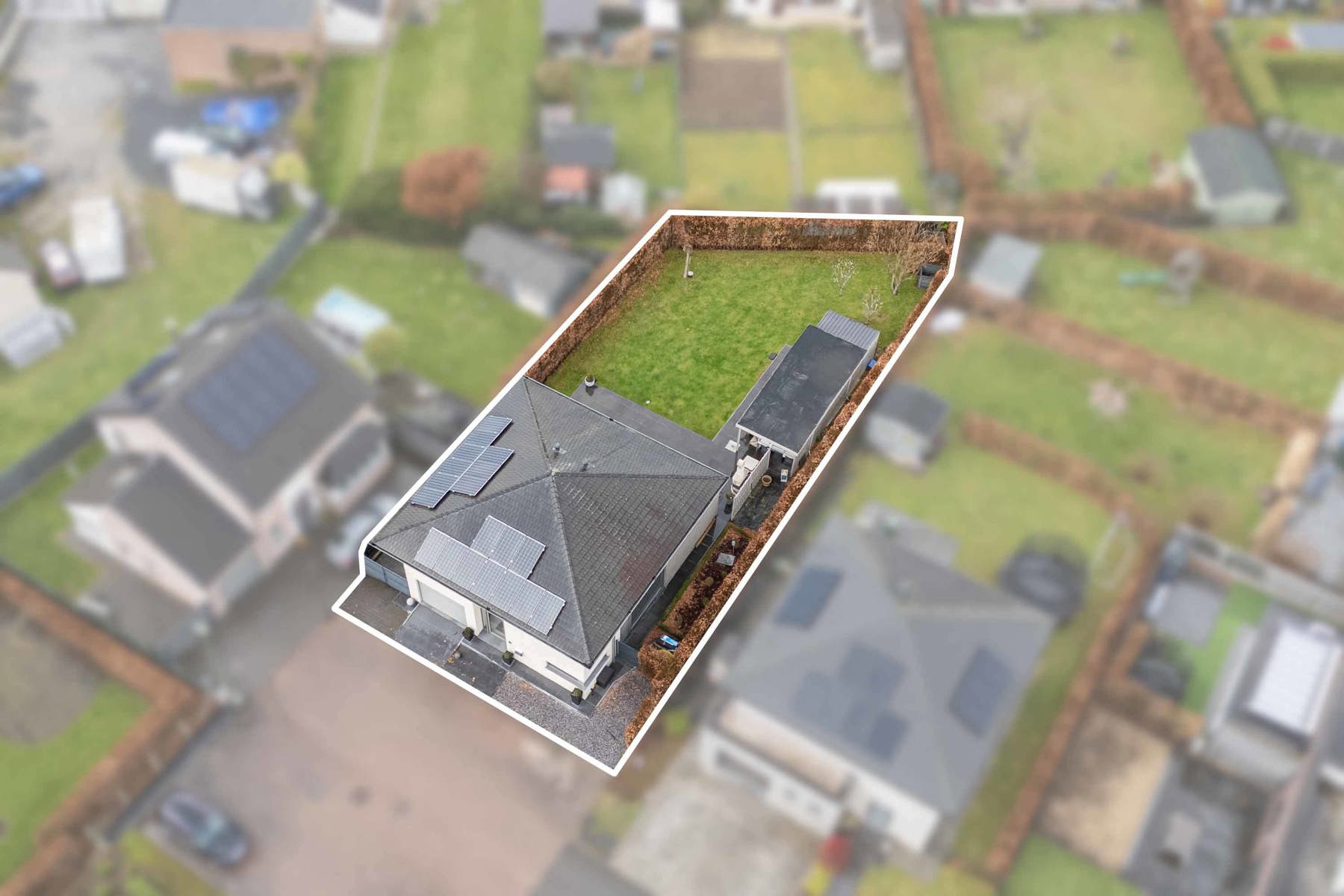 Instapklare villa en polyvalente kelder op rustige ligging - foto 5