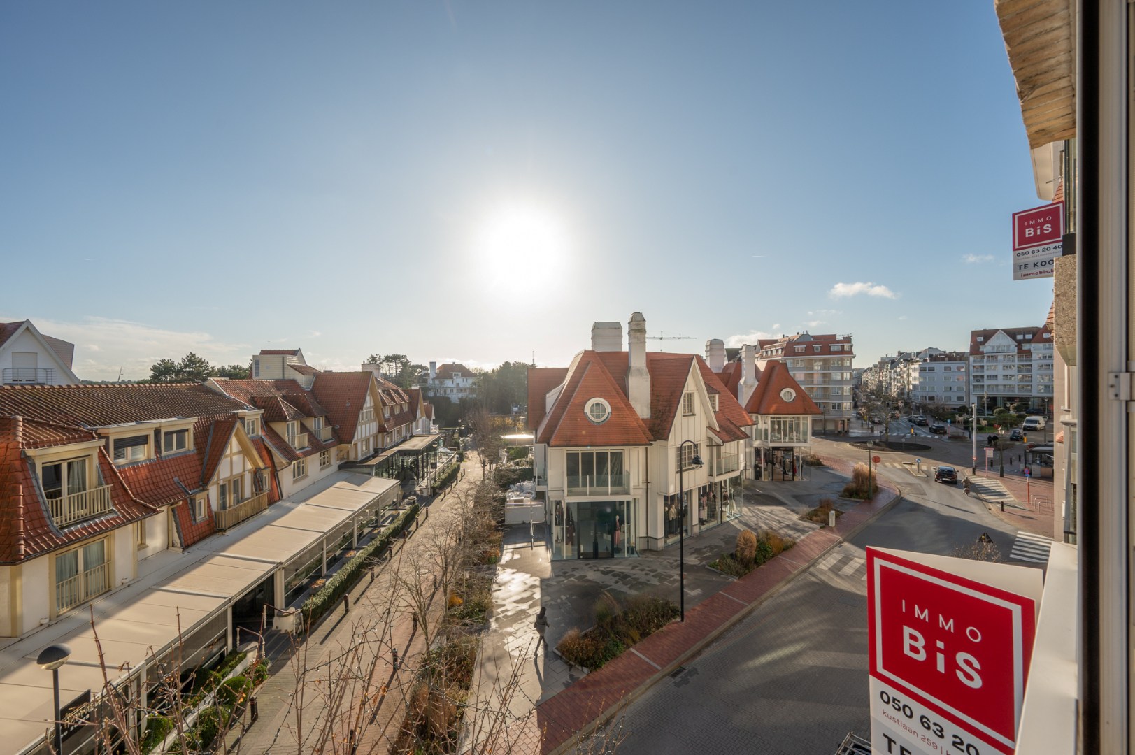 Zonnig appartement zeer centraal gelegen in het Zoute met open zicht over de villa's - foto 5