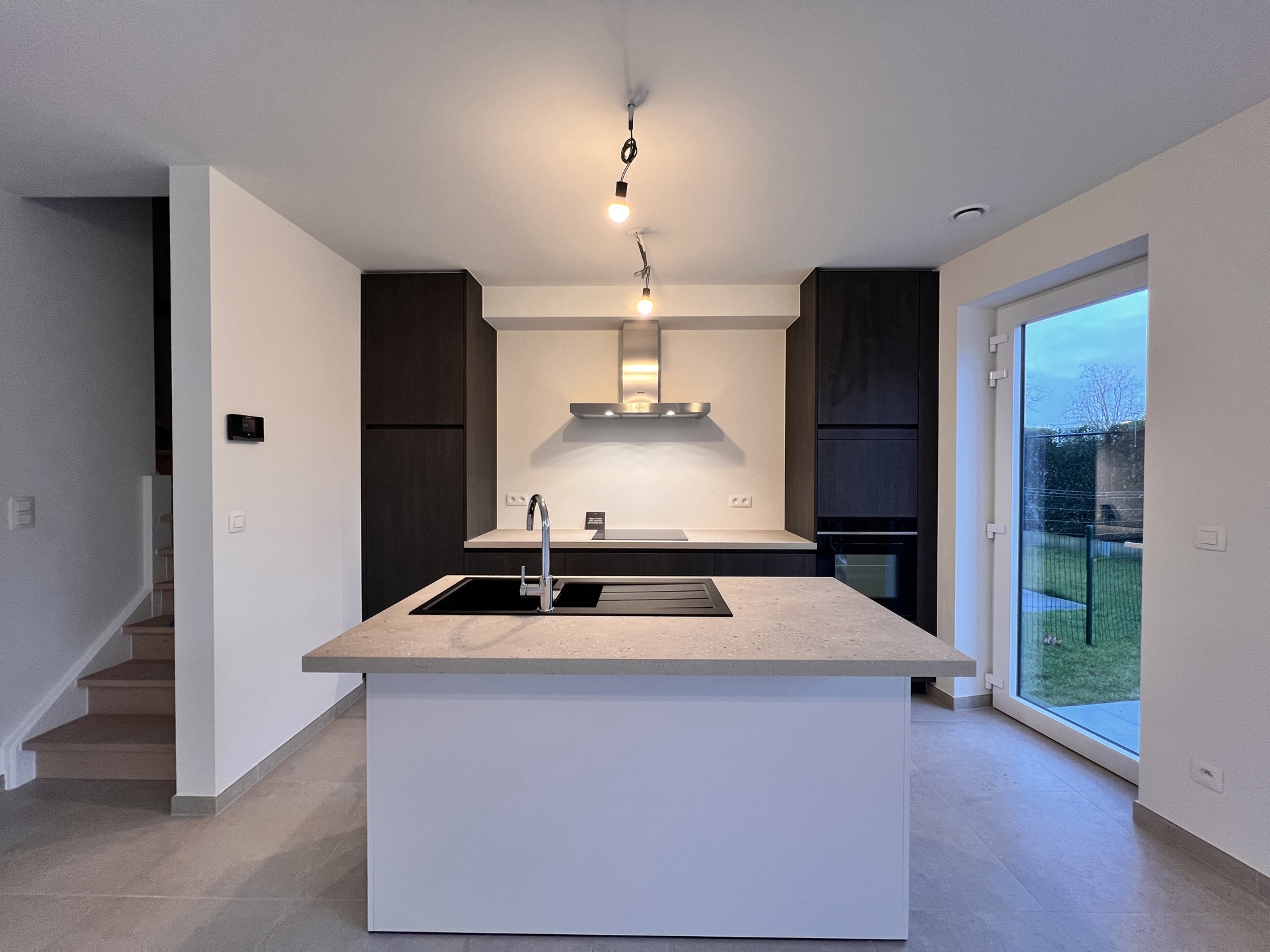 Leuke 4 slaapkamer in het centrum - foto 3