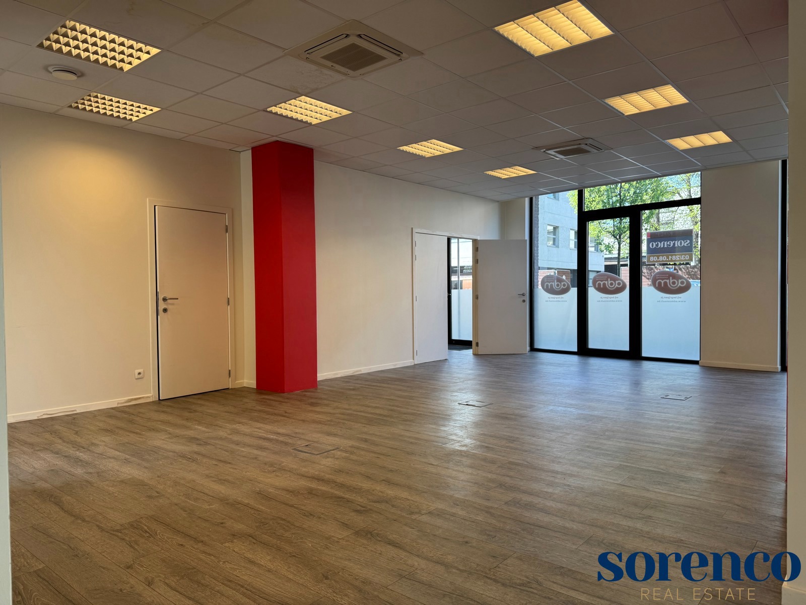 Antwerpen Centrum - Gelijkvloerse kantoorruimte  ca. 137m² + terras  - foto 5