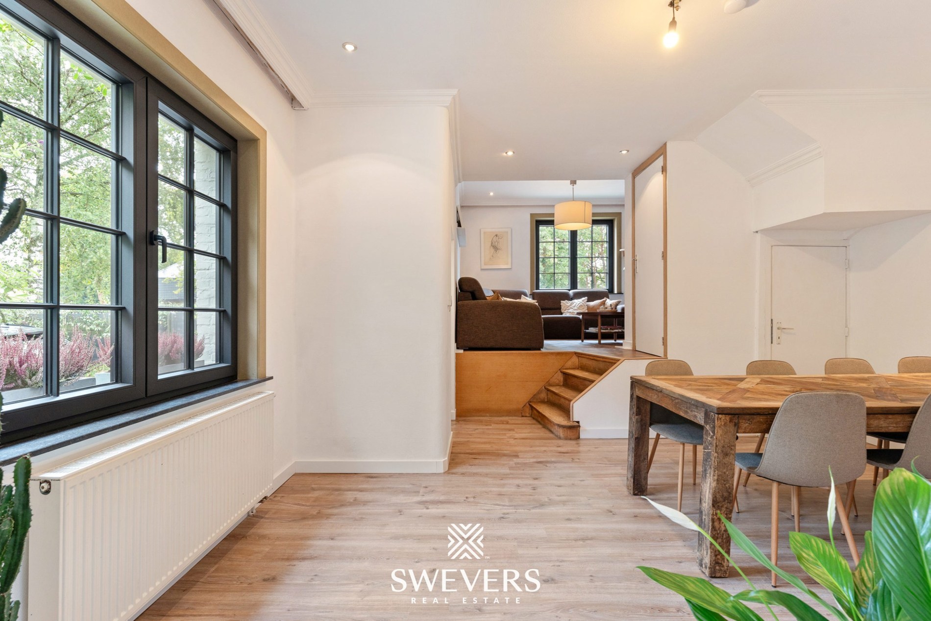 Charmante en zeer karaktervolle HOB met 3 slaapkamers op zonrijk perceel van 4a 88ca te Heusden-Zolder - foto 4