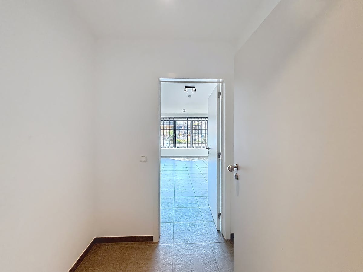 Eeklo Centrum : appartement d'une chambre prêt à emménager avec garage - photo 5