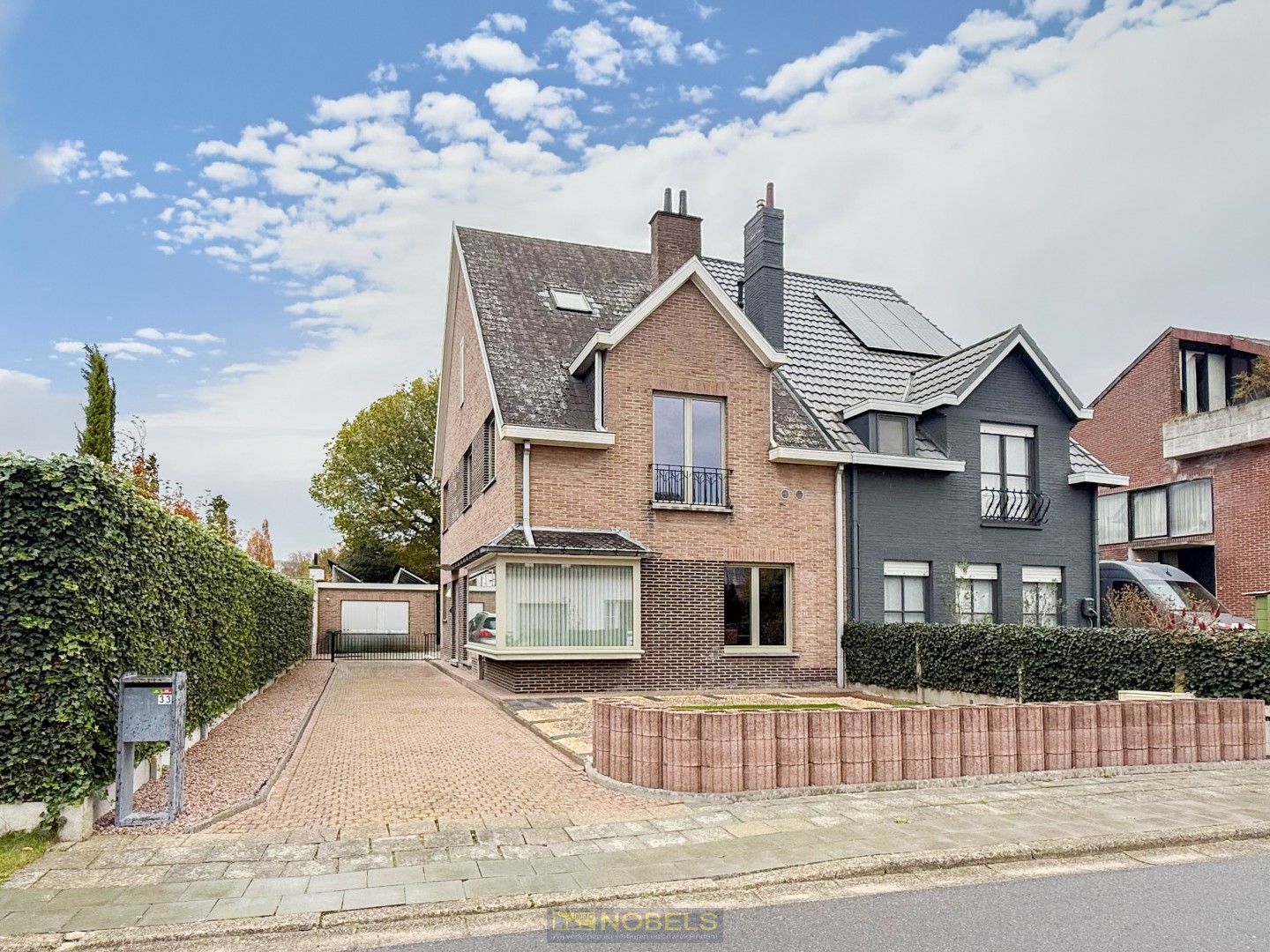 Te koop, instapklare halfopen bebouwing met garage te Wetteren - photo 3