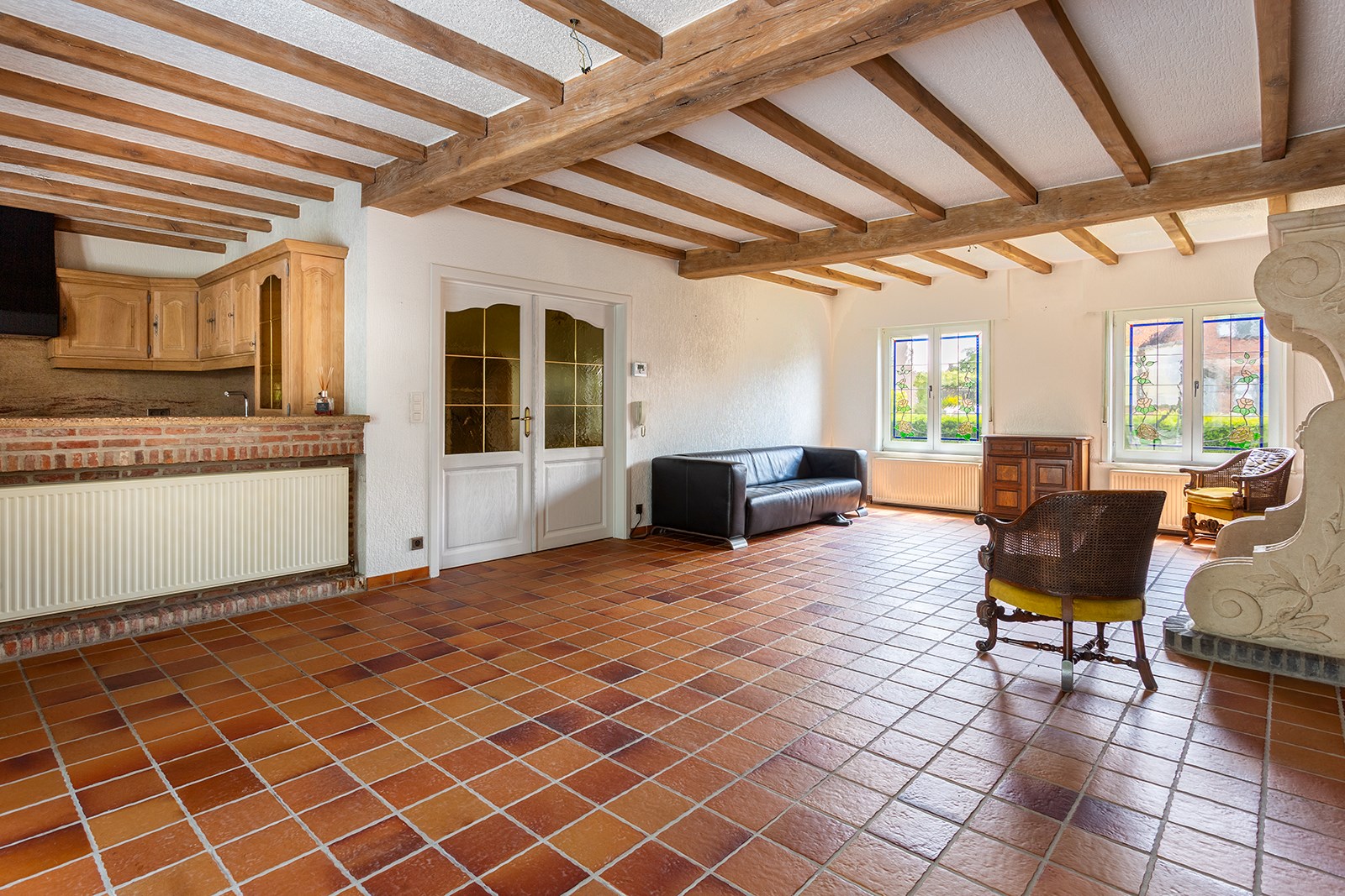 Charmante open bebouwing met grote tuin - foto 4