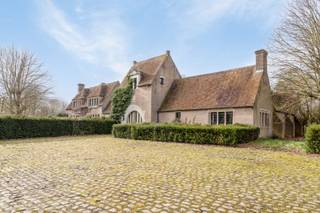 LANDHUIS BREYDA BLICKReeds sinds de oprichting van ons kantoor, langs de Esenweg 197, kijken we uit op één van de meest unieke eigendommen die ons...