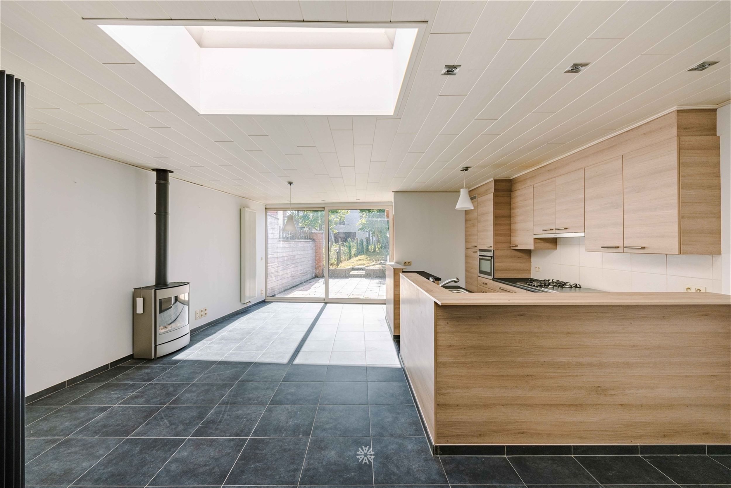 Move-in ready home in downtown Oudenaarde - photo 4