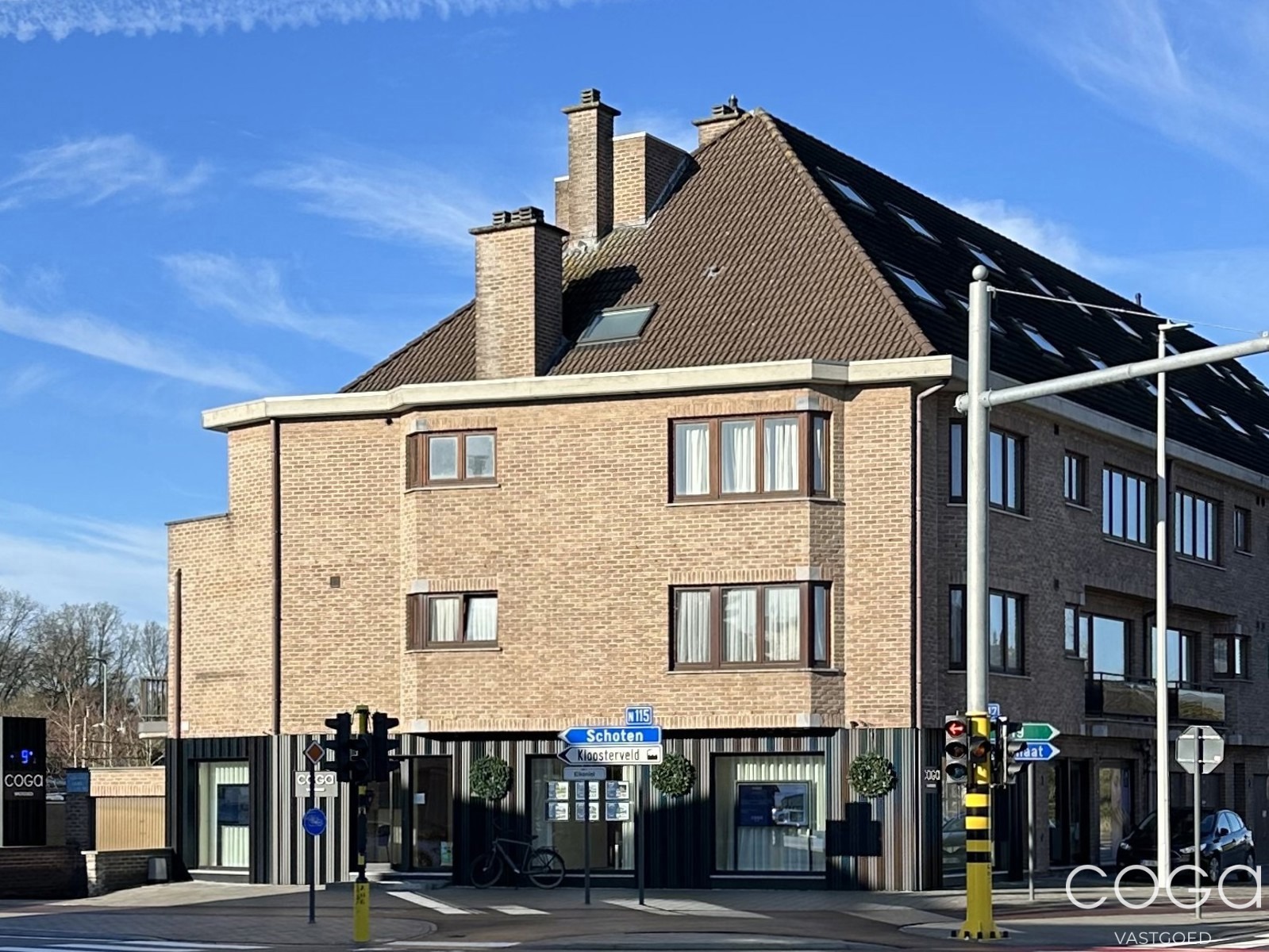 Super centraal gelegen hoekappartement met twee slaapkamers. - foto 2