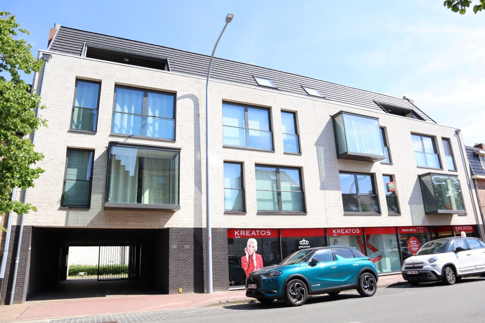 Garage for rent in Sint-Andries - photo 1