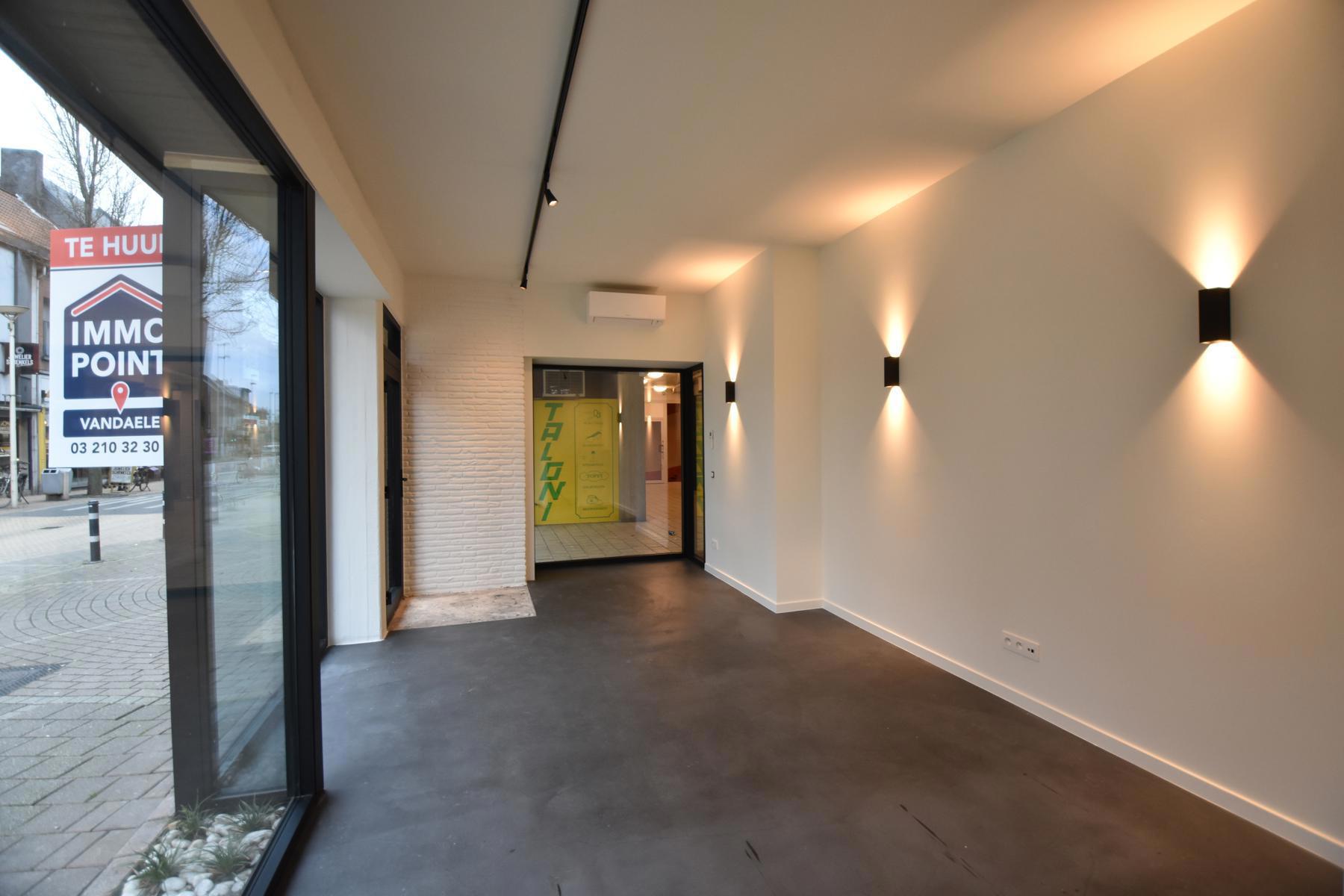 Commercial for rent in Schoten - photo 4