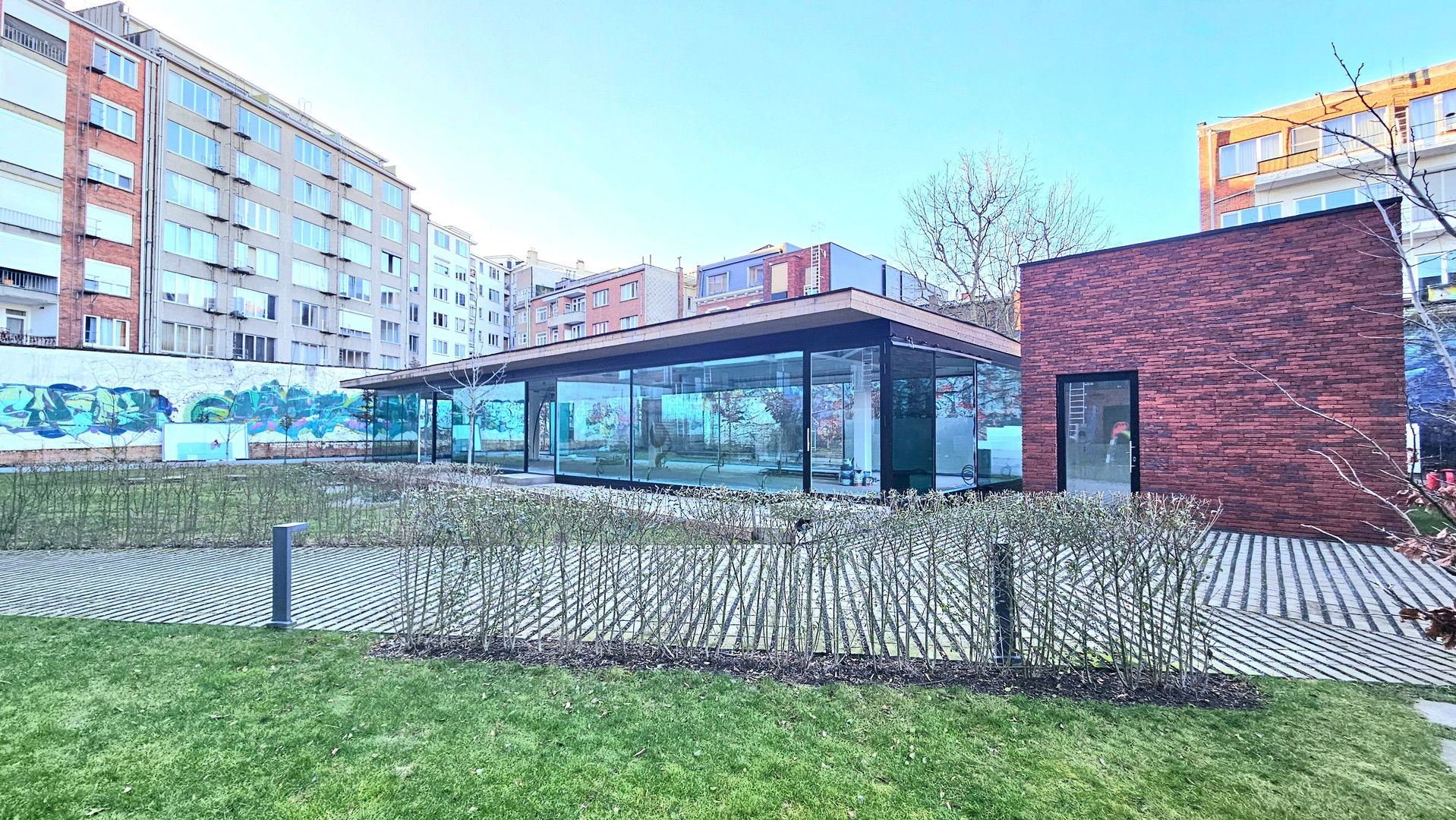Uniek kantoor op rustige binnenplaats - photo 2