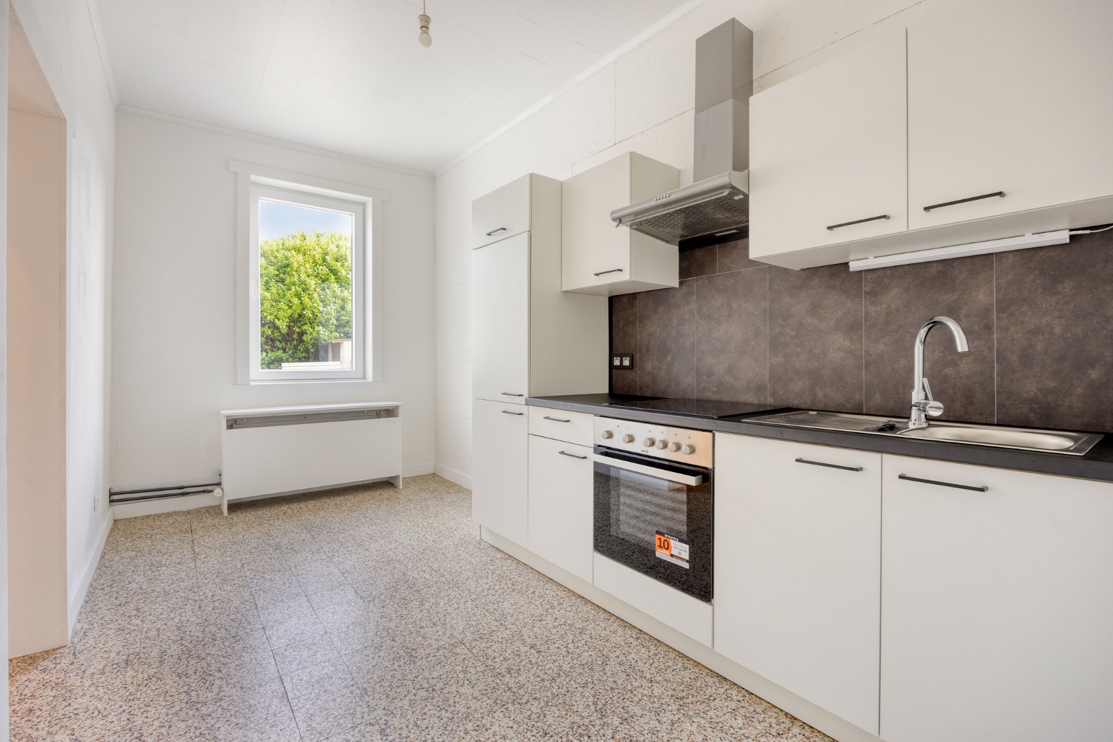 HOB met tuin, binnenplaats en 2 slaapkamers in Boutersem - foto 3