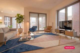 Ontdek de woonwijk Park Lane II in al haar facetten: van buitenaanleg, inkomhallen, fietsenstallingen en ondergrondse garage tot de appartementen zelf die zo goed als klaar zijn.U zal snel begrijpen waarom Park Lane zowel voor investeerders als voor eigen bewoners het meest succesvolle nieuwbouwproject van Brussel is:-> Iconische Architectuur-> Historische locatie met tal van events en horeca-> Autoluw en direct aan het park-> Ideale uitvalbasis en openbaar vervoer nabij-> Gezellige community in een veilige omgevingAarzel niet om contact op te nemen met ons kantoor in Brussel op het nummer 02 223 23 23 of via brussel@dewaele.com voor meer informatie en om uw reis naar luxueus wonen te beginnen.Deze AI-visualisaties zijn bedoeld als inspiratie. Er werd geen rekening gehouden met technische specificaties, stedenbouwkundige voorschriften of de concrete mogelijkheden tot realisatie.