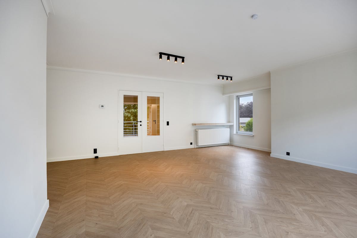 Gerenoveerd appartement met 2 terrassen te koop in Berchem - foto 5