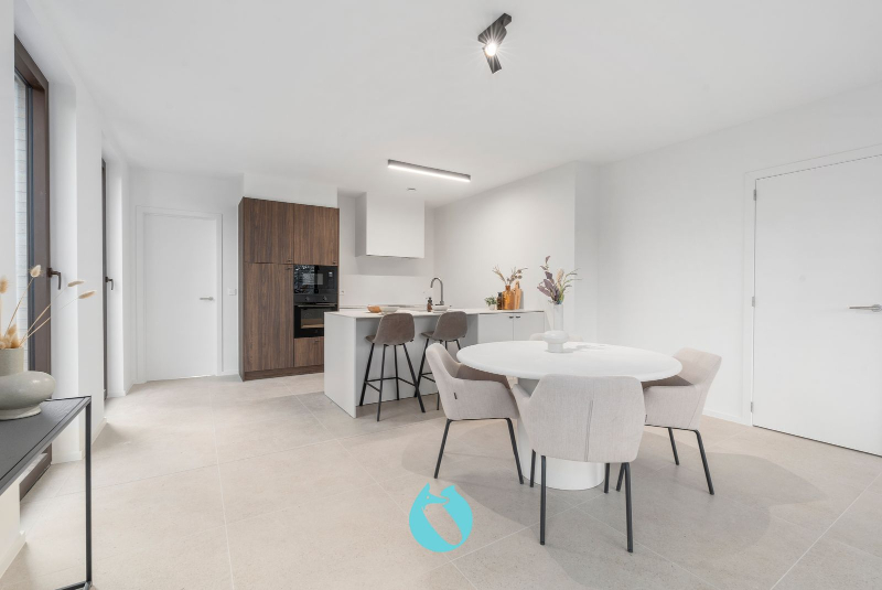 Green Square presenteert u 35 nieuwbouwappartementen en een winkelpand, letterlijk ónder de Kerktoren van Sleidinge. - foto 5