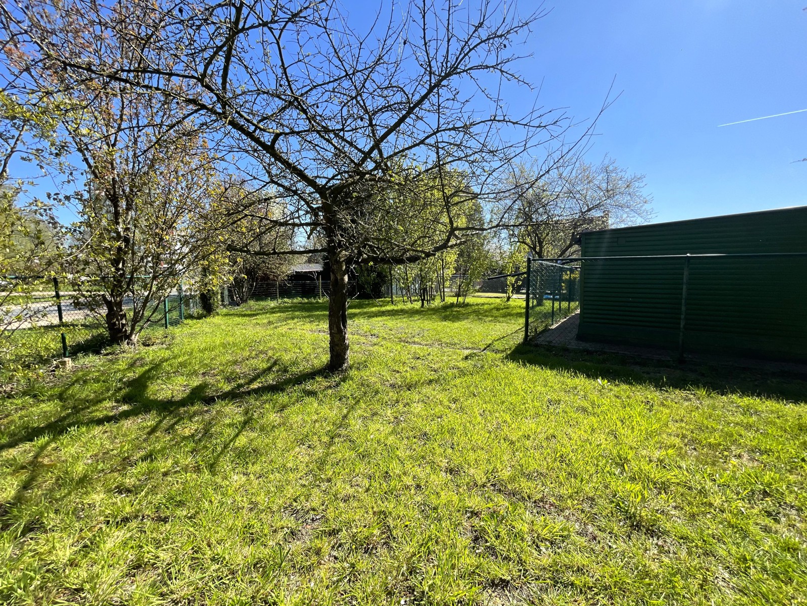 RUSTIG GELEGEN BOUWGROND OPEN BEBOUWING OP 629 M² - foto 5