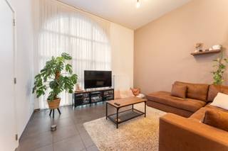 Ben jij op zoek naar een recente, volledig instapklare woning in het centrum van Roeselare? Dan is dit jouw kans! Deze halfopen bebouwing uit...