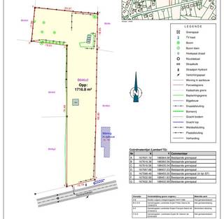 Ruime bouwgrond, geschikt voor open bebouwing. In een rustige straat, in groene omgeving en op een steenworp van het centrum van Keerbergen. 1716 m2.
Info voorschriften:
https://www.keerbergen.be/product/182/rup-hart-van-keerbergen