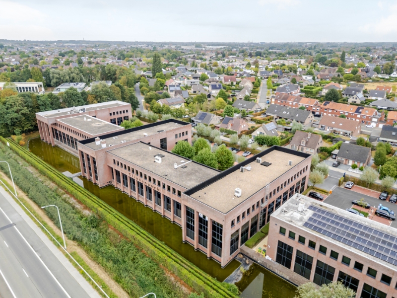 Commercial for sale in Roeselare
