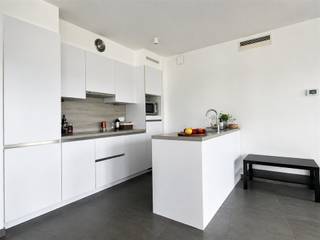 <p><span>Verdieping 2</span></p><p><span>woonkamerOppervlakte: 40,0m²</span></p><p><span>slaapkamer 1Oppervlakte: 18,5m²</span></p><p><span>badkamer(s)Oppervlakte: 4,1m²</span></p><p><span> </span></p>