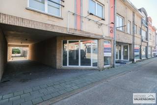 CONTACT Jeroen Vandormael: jeroen@vastgoedvalkenborgh.be | 0498/05.76.72 In het bruisende Hasselt, op een uiterst commerciële toplocatie, bieden wij...