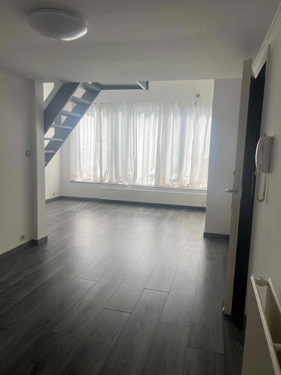 Modern 1-slaapkamerappartement te huur in het hart van Antwerpen - foto 4