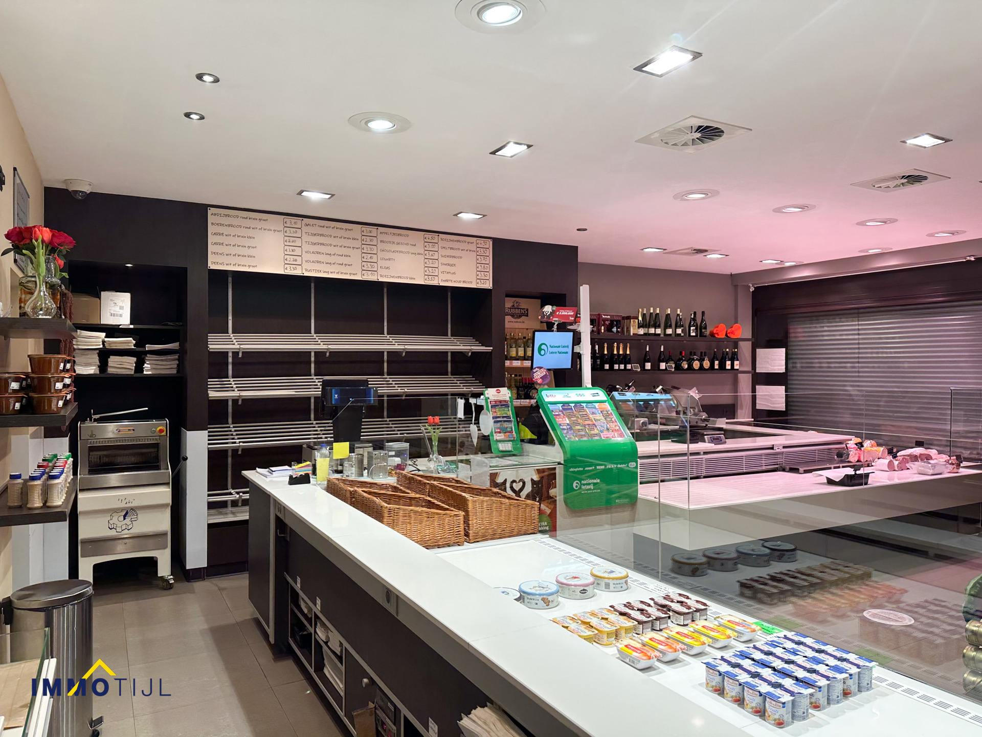 Handelsgelijkvloers op zichtbare locatie te Oudegem! - foto 2