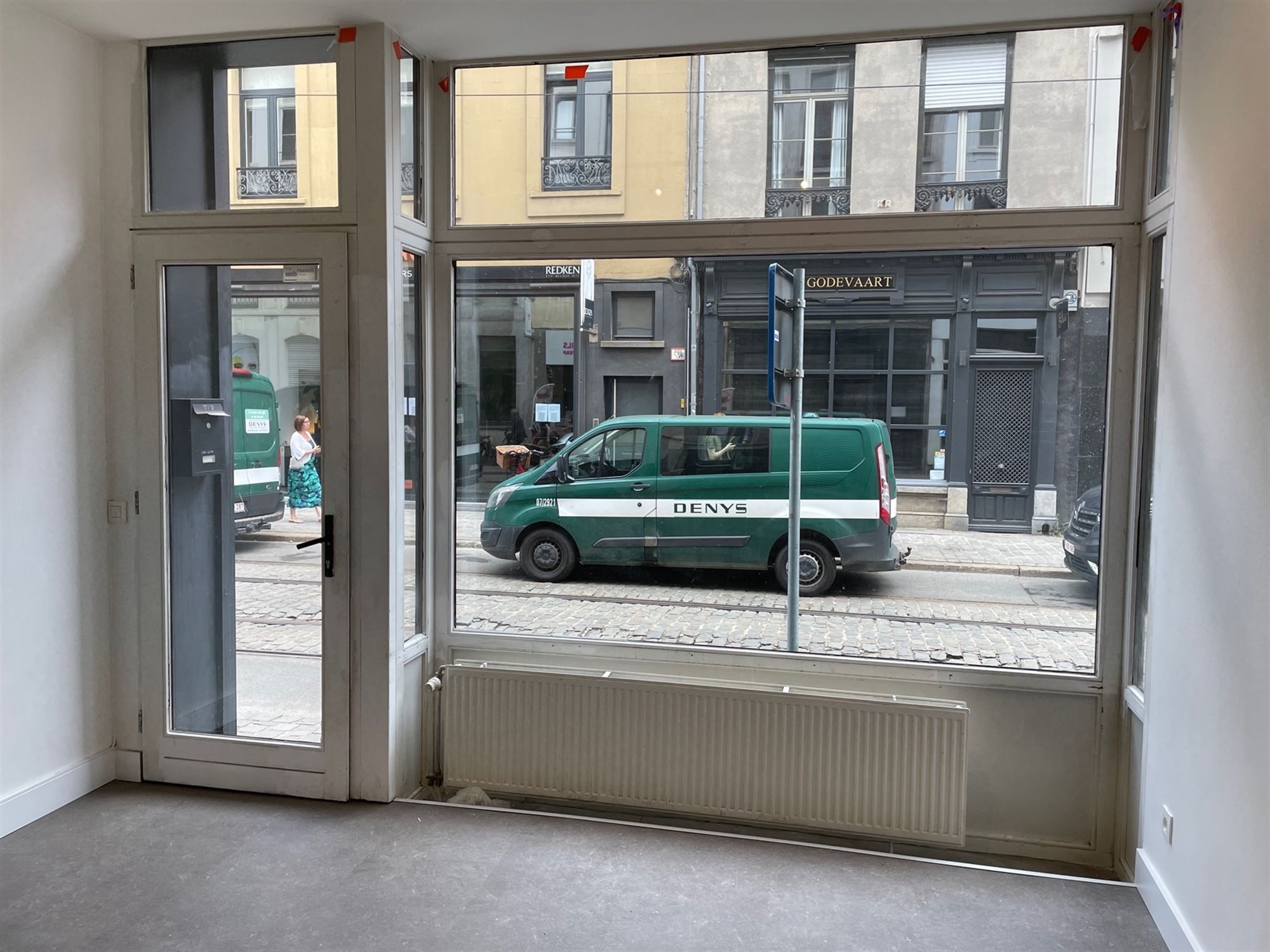 Commercieel pand op toplocatie! - foto 4