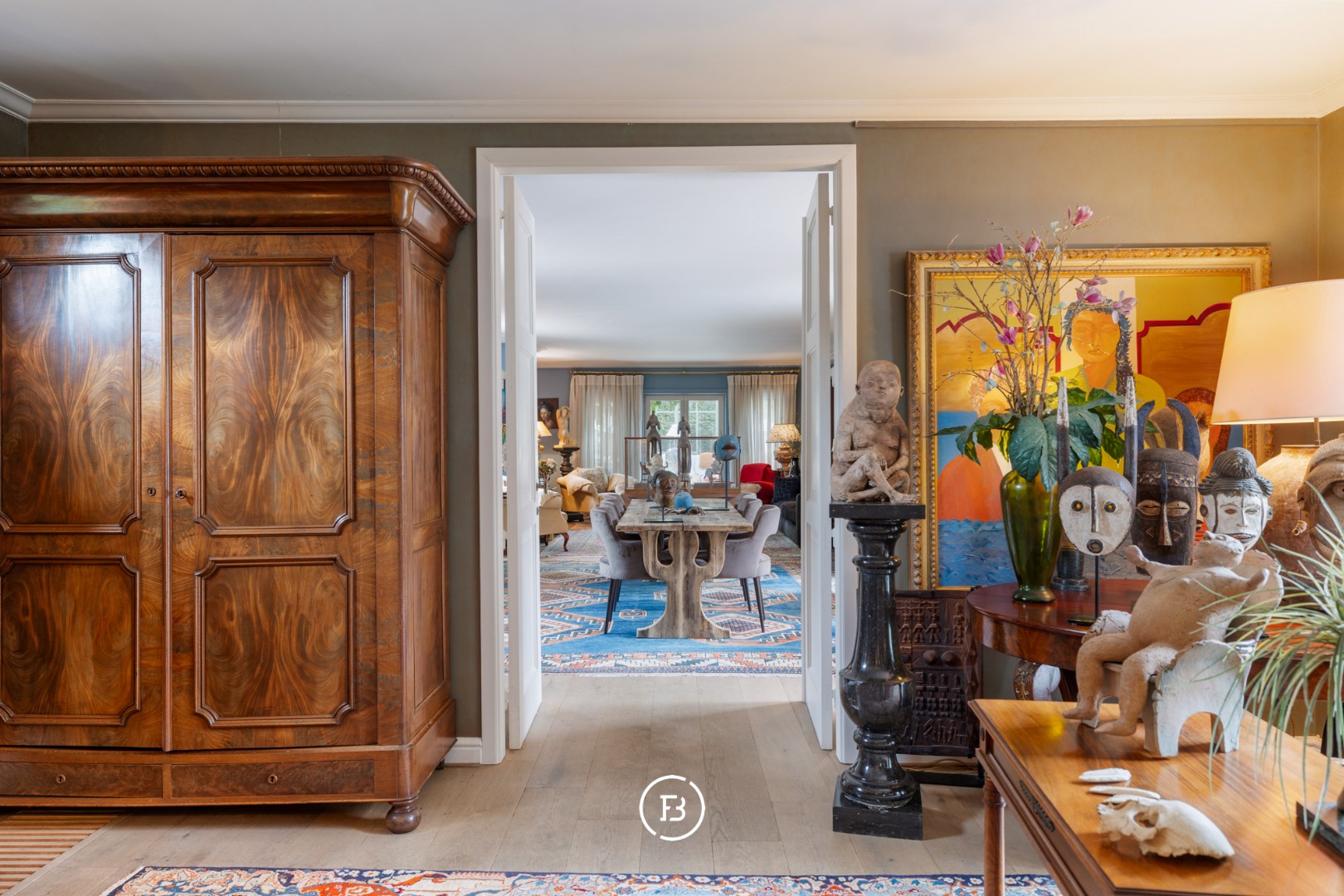 Exclusive square farmstead - photo 4