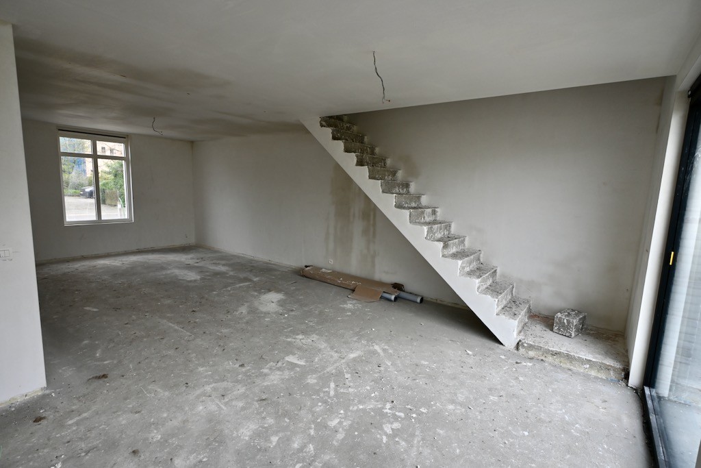 Prachtige Landelijke woning met mogelijk 4 slaapkamers ! - foto 4