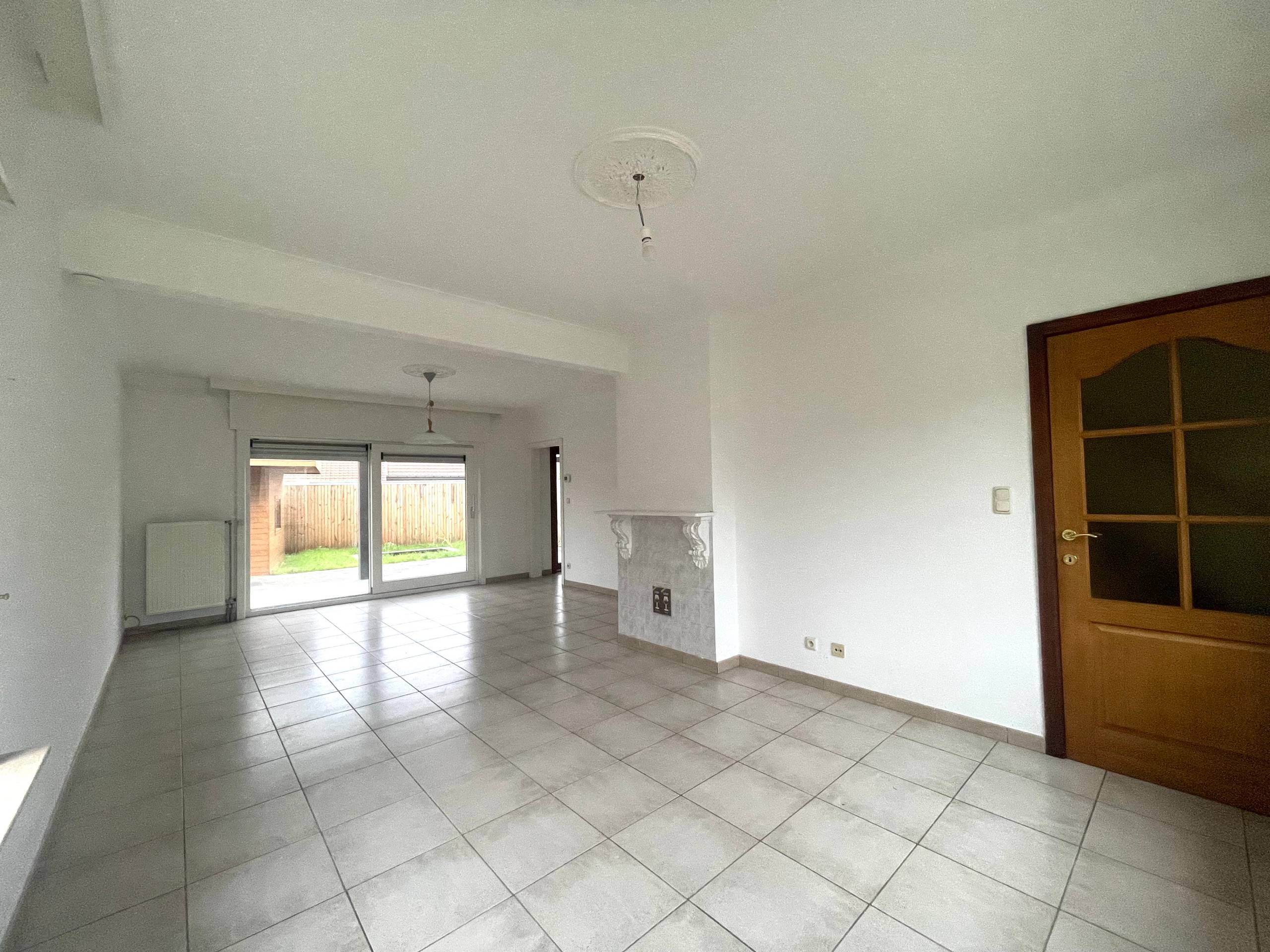 halfopen woning met  3 slpk; garage  en tuin - foto 5