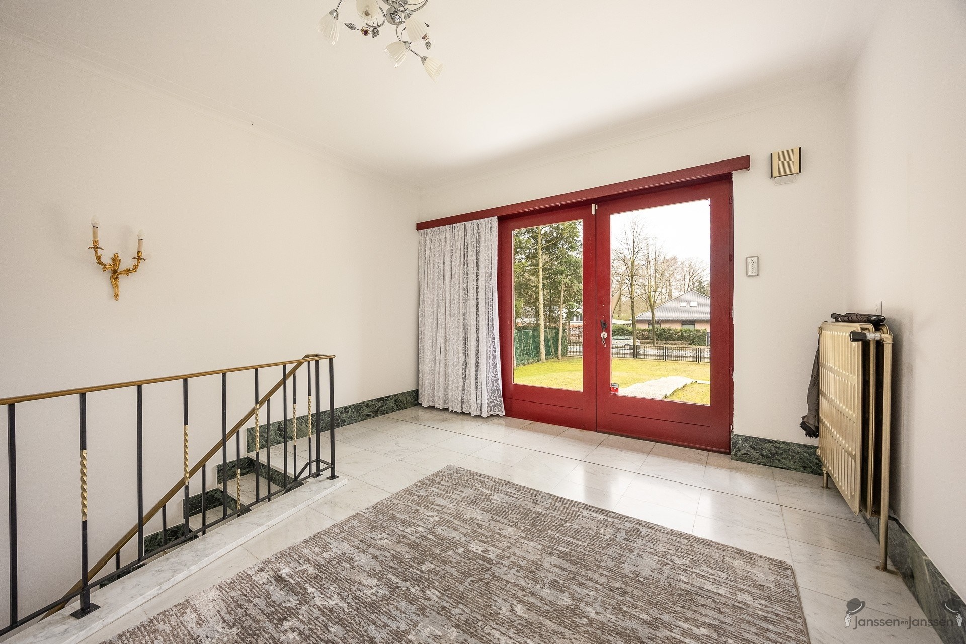 charming house - photo 4