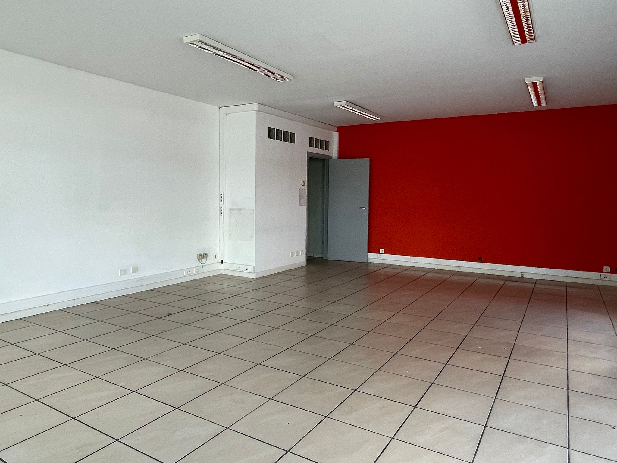 handelsruimte in het centrum van Willebroek te huur - foto 2