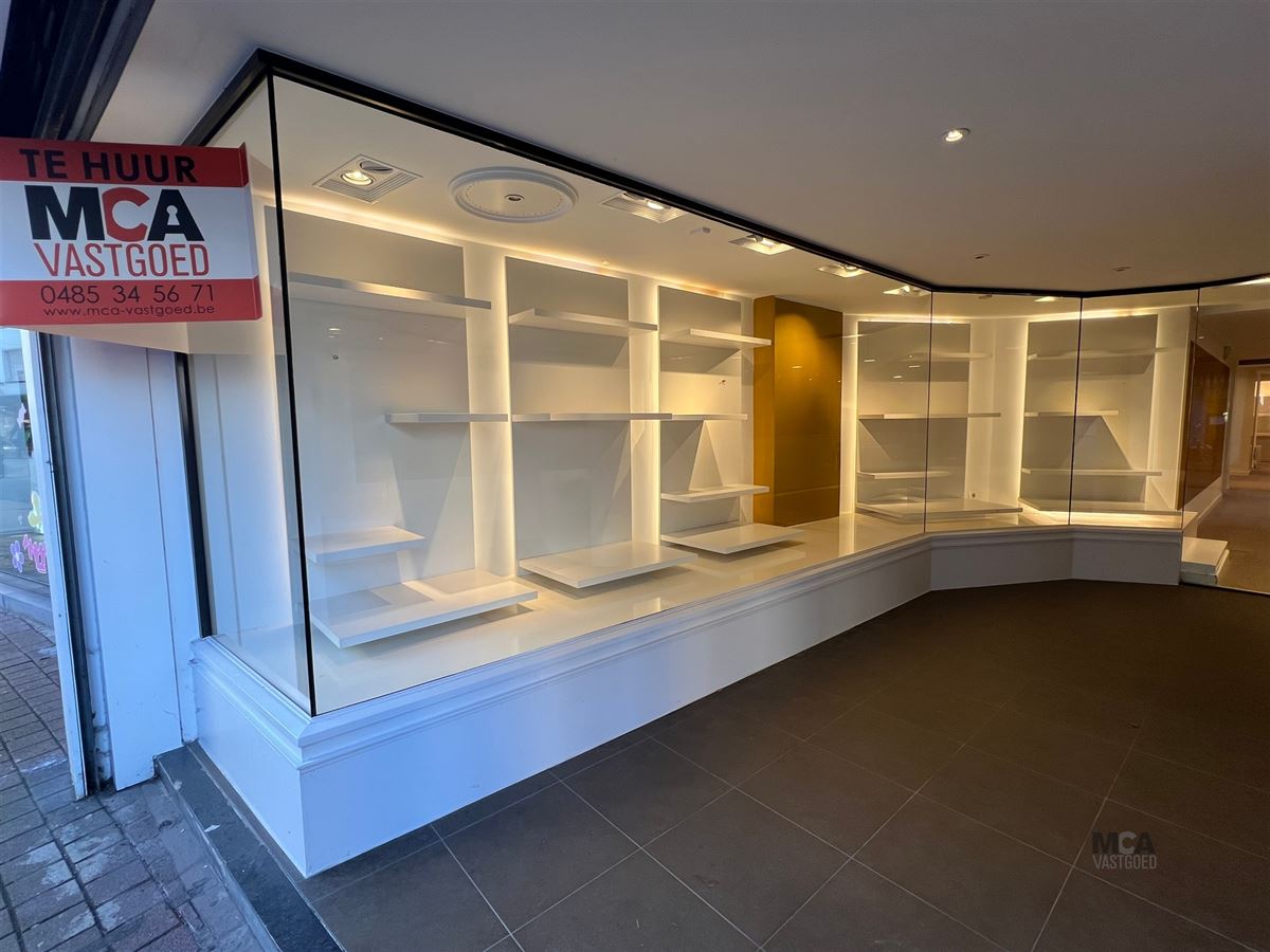 Commercial for rent in Hasselt - photo 2
