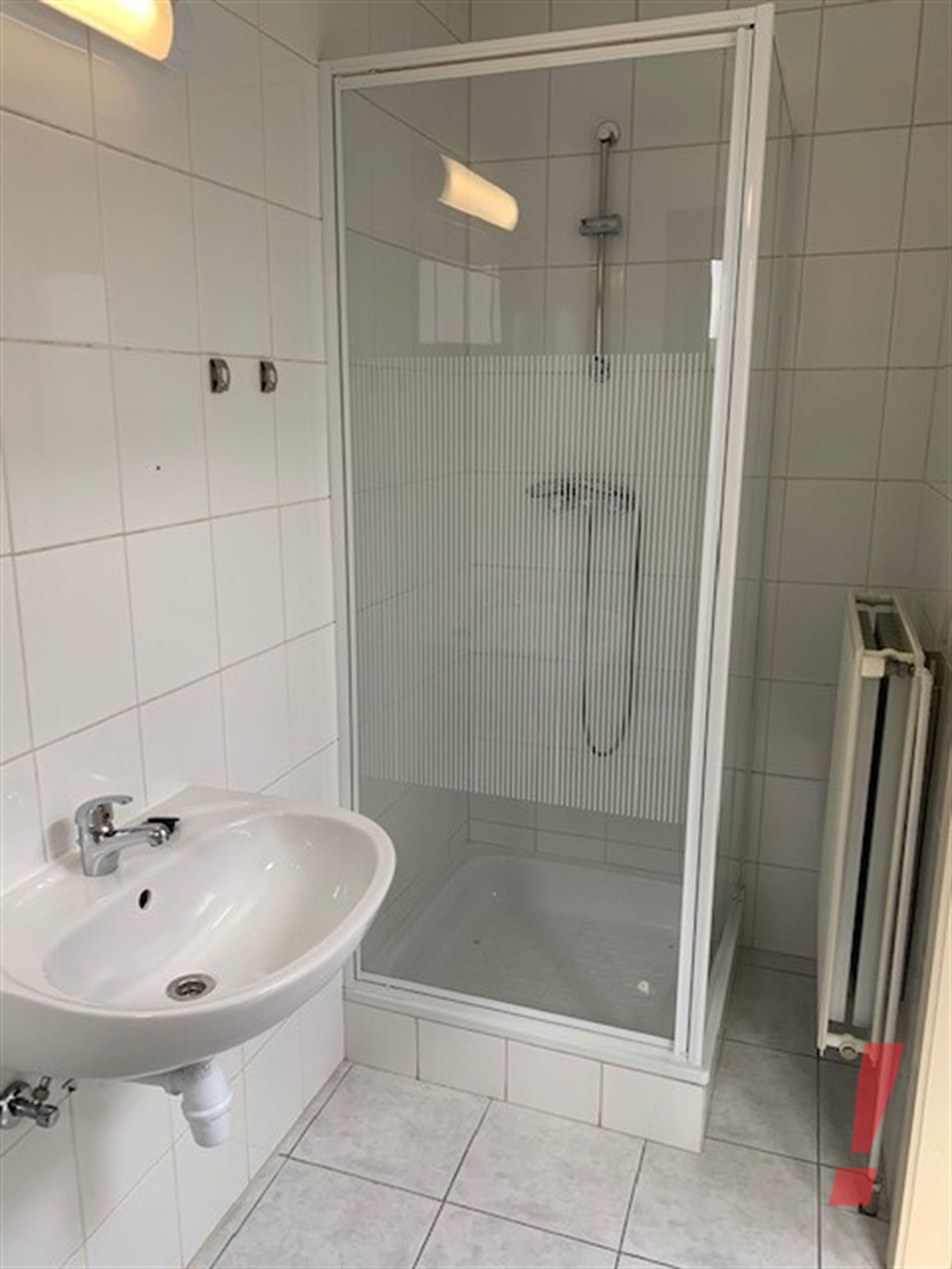 Instapklare rijwoning met terras in hartje Brugge! - foto 5