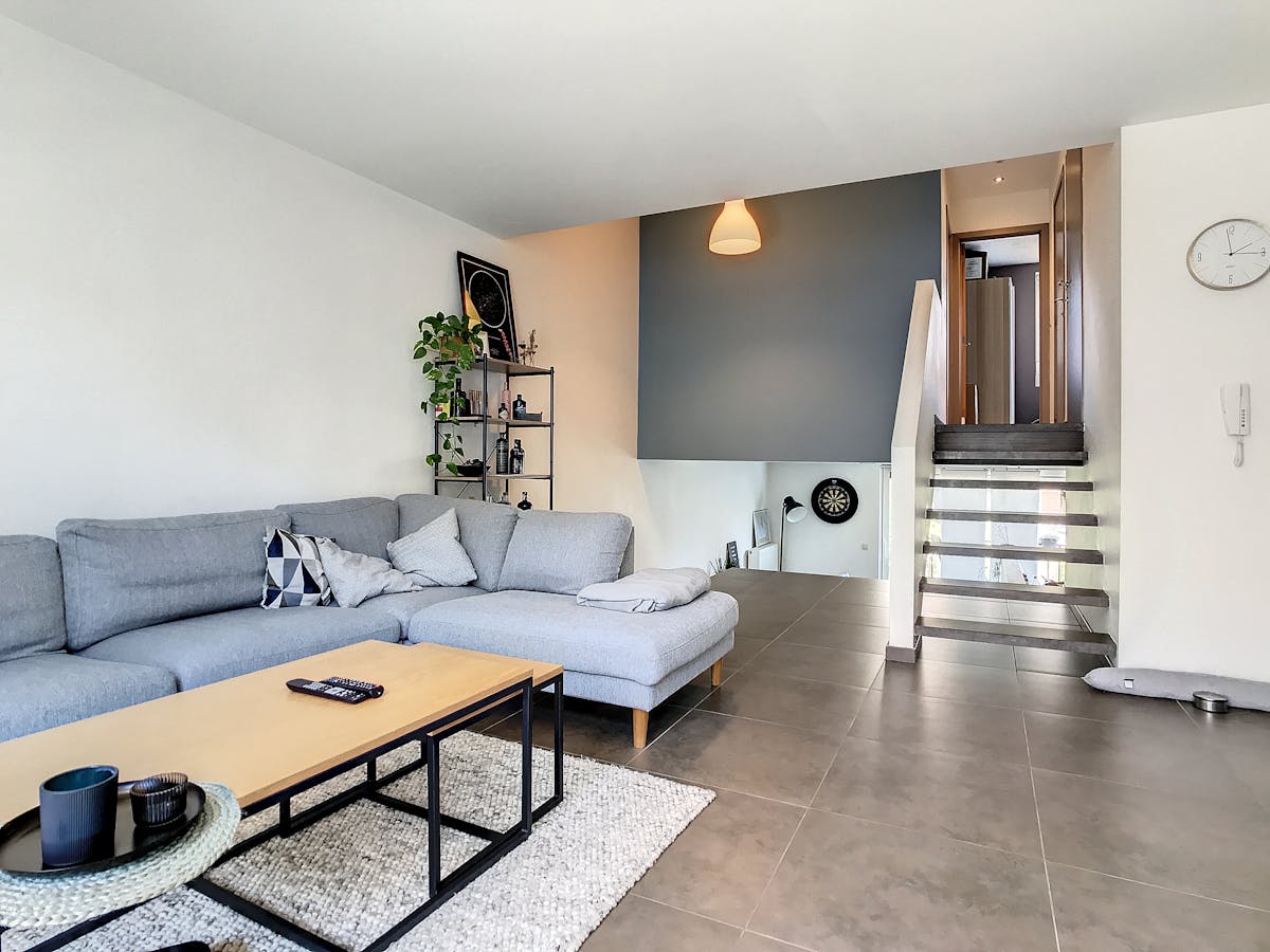 Uniek appartement met 2 slaapkamers te huur - foto 5