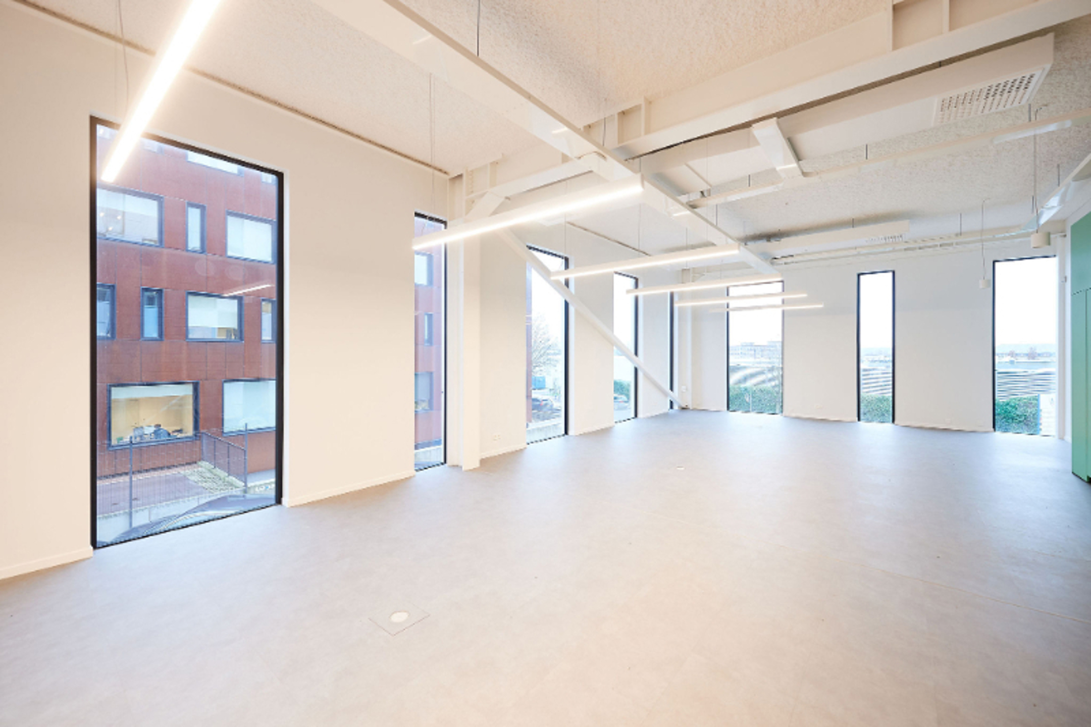 Commercial for rent in Anderlecht - photo 5