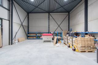 Op de voormalige Bekaert-site in Zwevegem-Moen werd het nieuwe KMO-park "Moenpark" gerealiseerd: een hedendaags bedrijvencomplex bestaande uit...