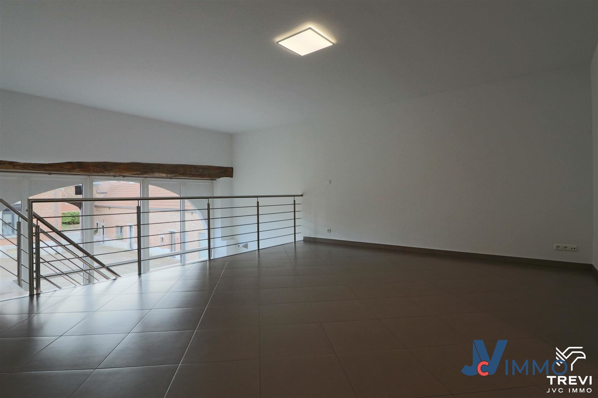 Appartement te huur in Hodeige met 3 slaapkamers - foto 2