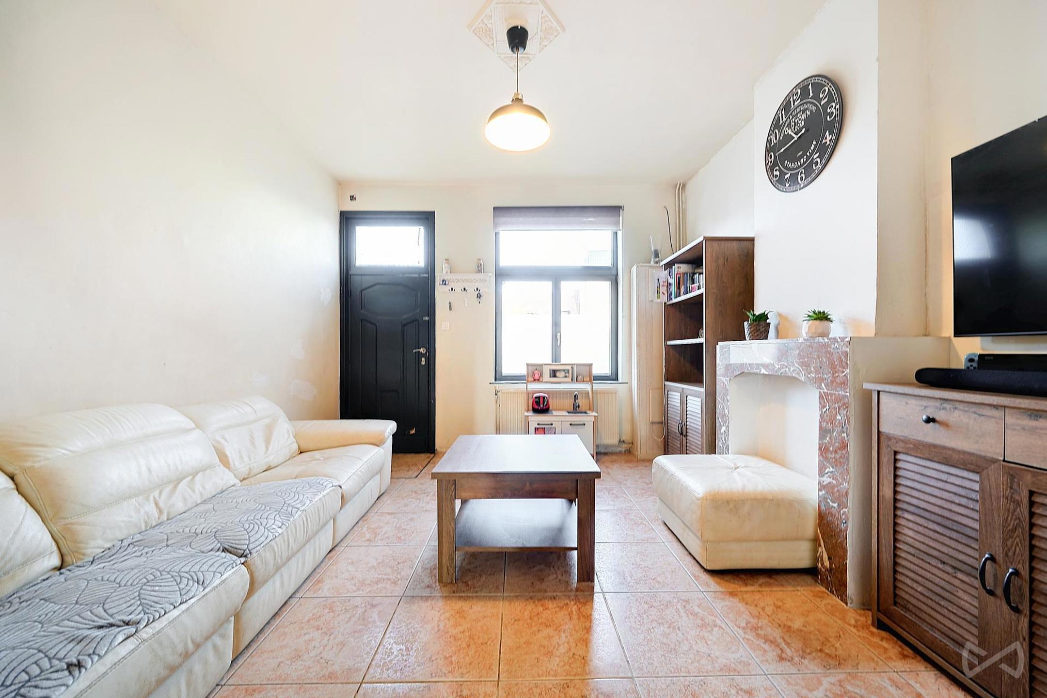 Huis met 4 slaapkamers + grote tuin!!! - foto 3