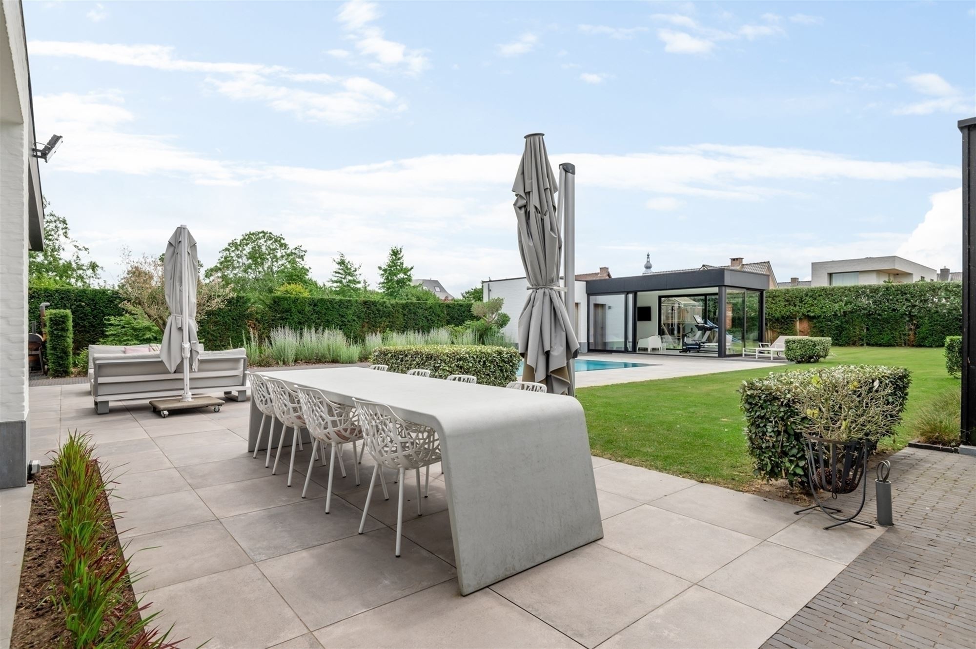 Luxe villa met zwembad en poolhouse - foto 4