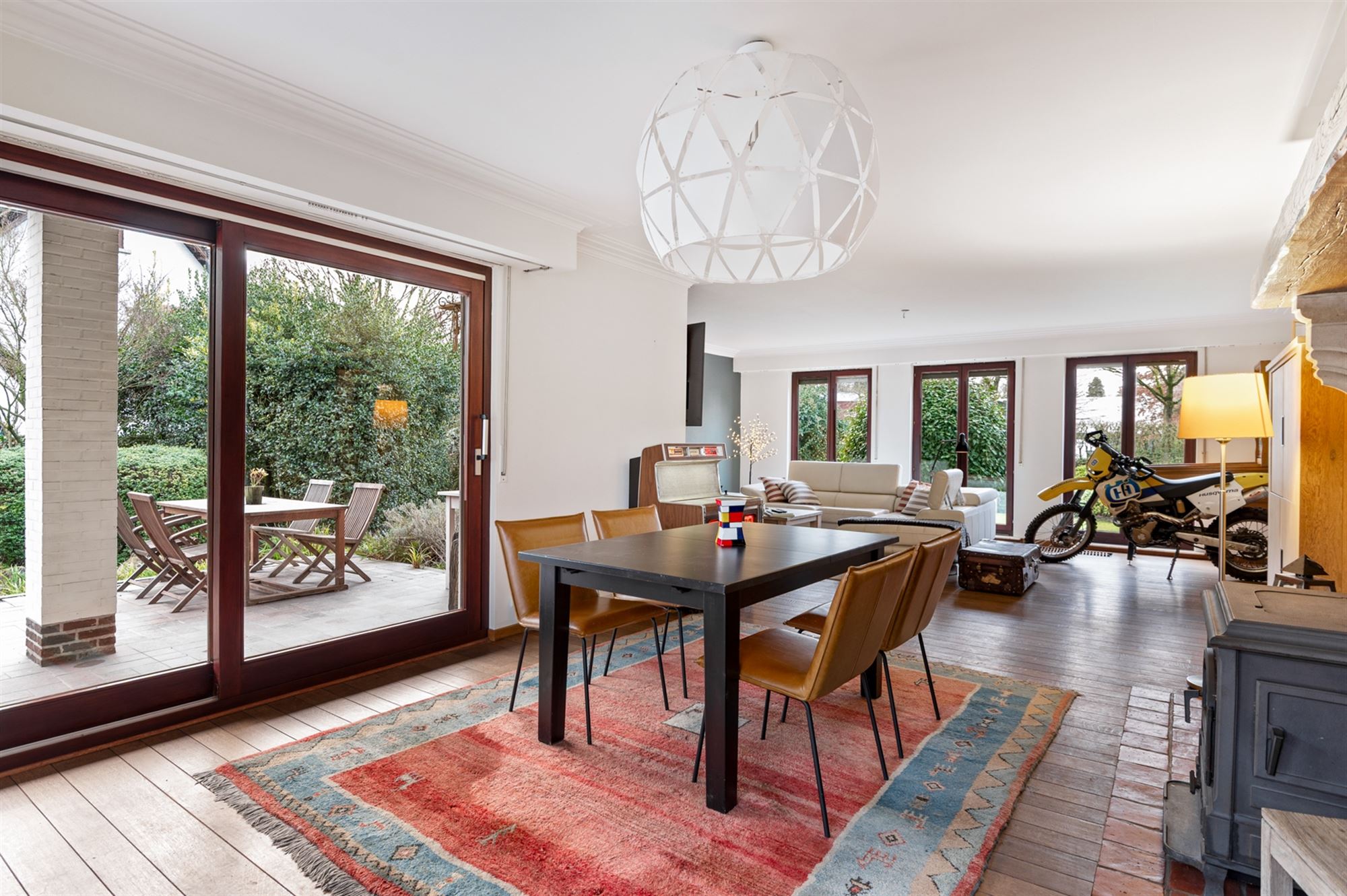Landelijke villa met 5 slaapkamers op ca. 2.226 m2. - foto 4