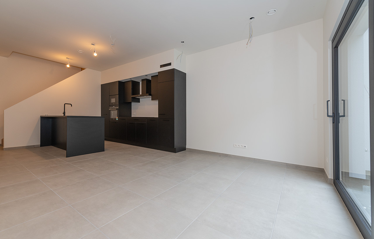 Zeer ruime en lichtrijke stadswoning met 4 slaapkamers - foto 3