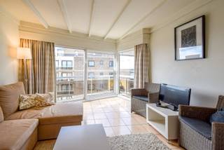 Deze instapklare, gemeubelde studio van 34 m² is perfect gelegen in het bruisende centrum van Middelkerke, op slechts 50 meter van de Zeedijk...