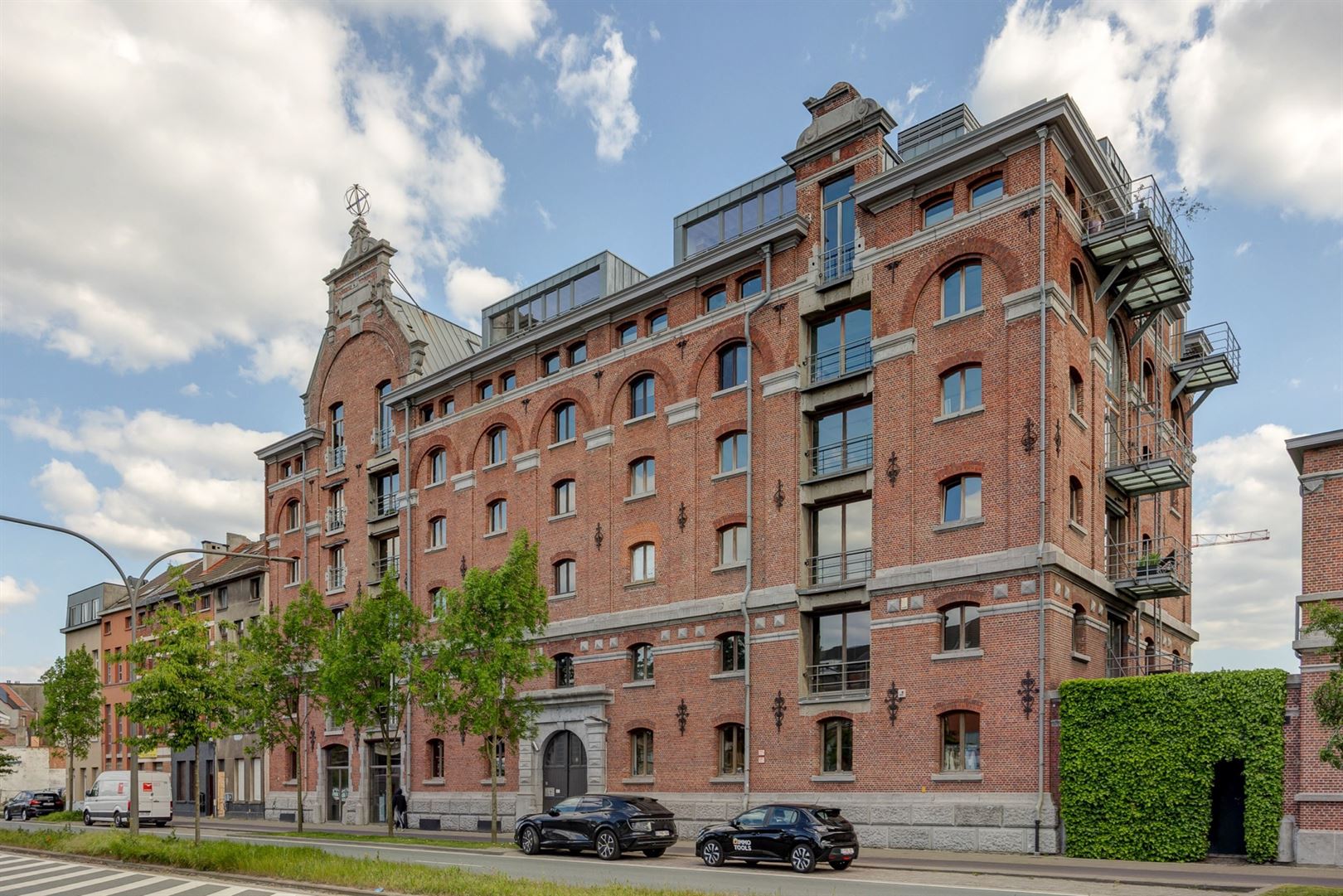 Ondergrondse autostaanplaats in the Globe - foto 1