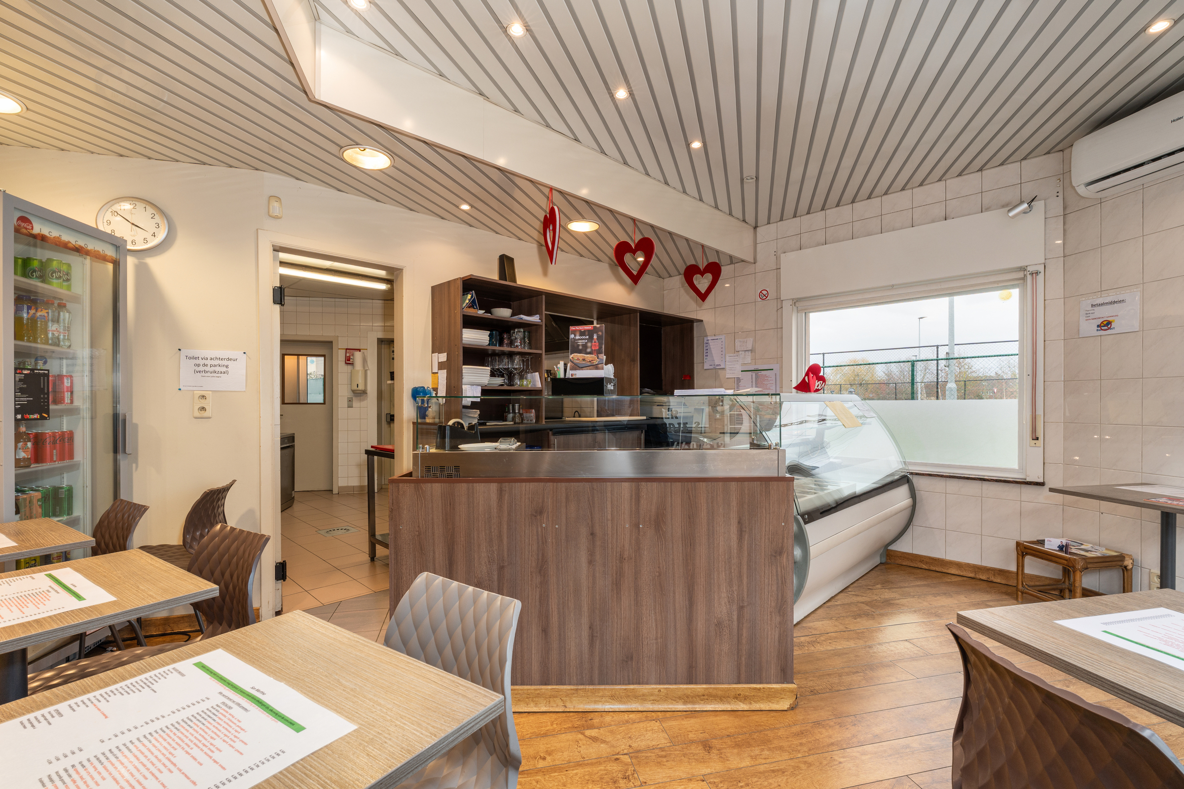 Handelspand met appartement en garage - foto 3