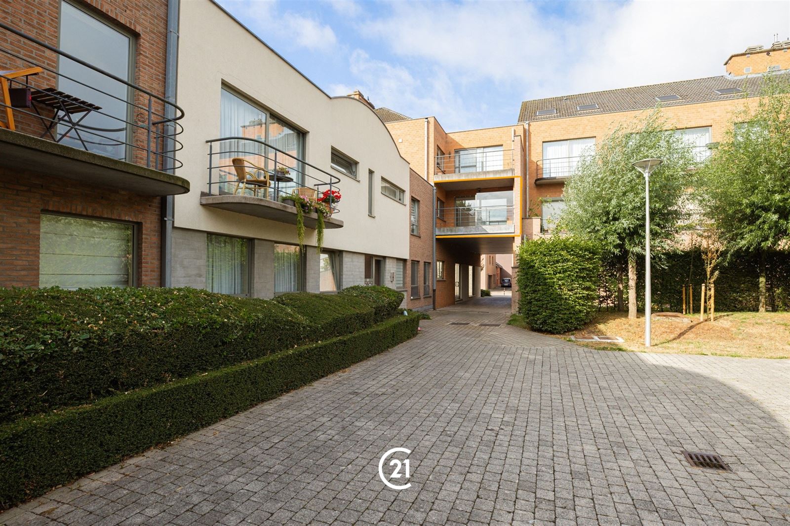 Lichtrijk appartement met 2 terrassen in het centrum van Grimbergen - foto 5